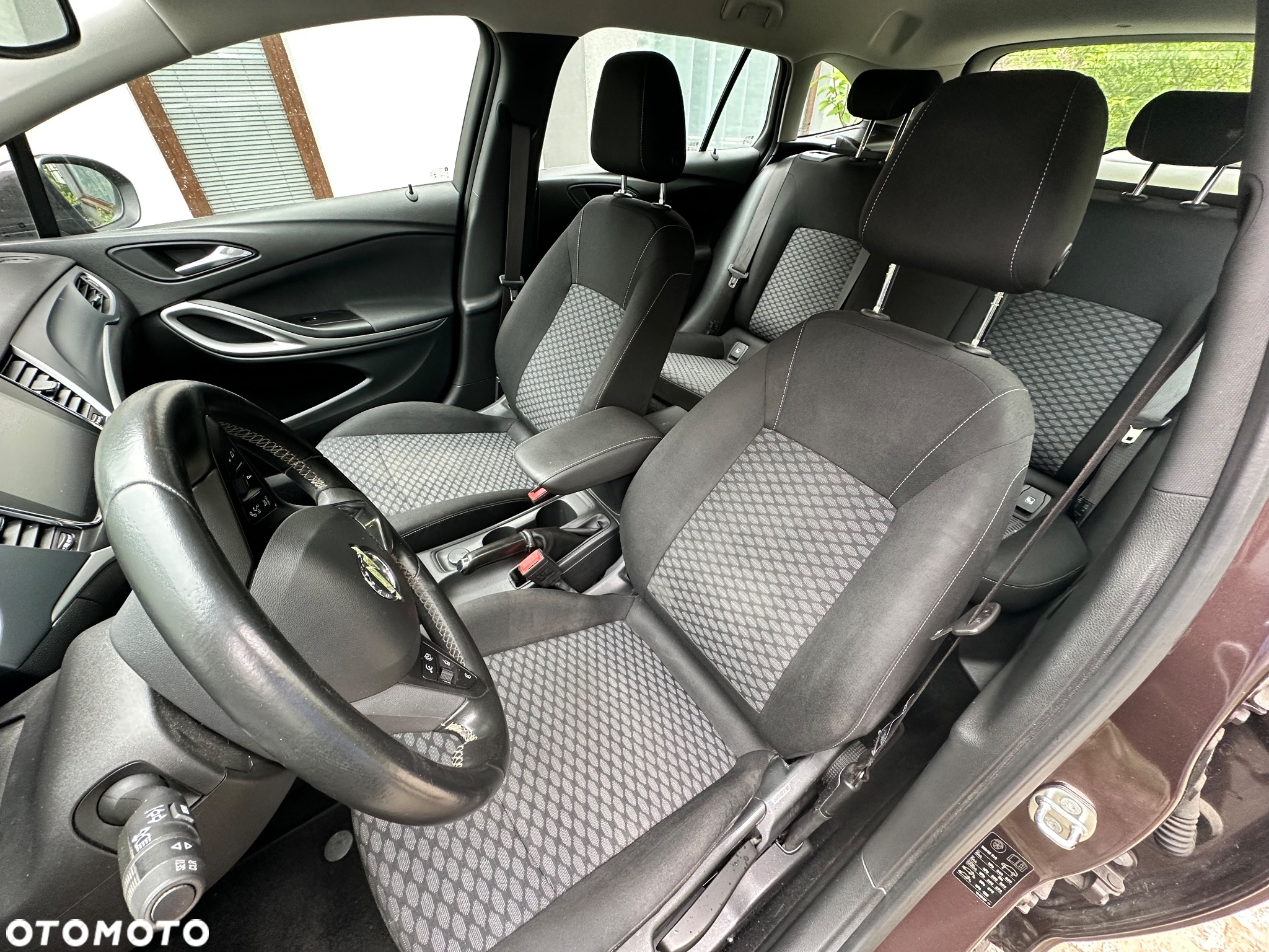 Opel Astra IV 1.6 CDTI Enjoy - 18