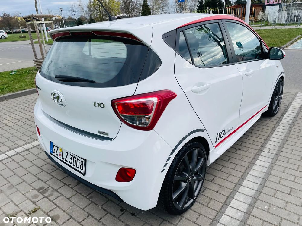 Hyundai i10 1.2 Fifa World Cup Edition - 3