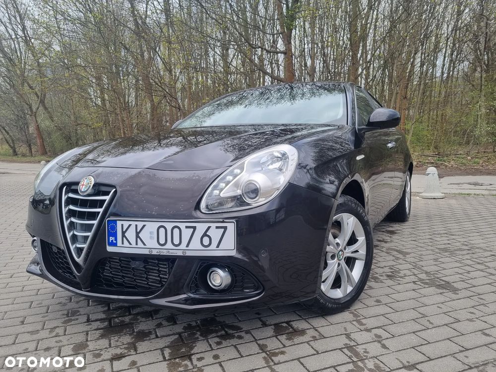 Alfa Romeo Giulietta - 2