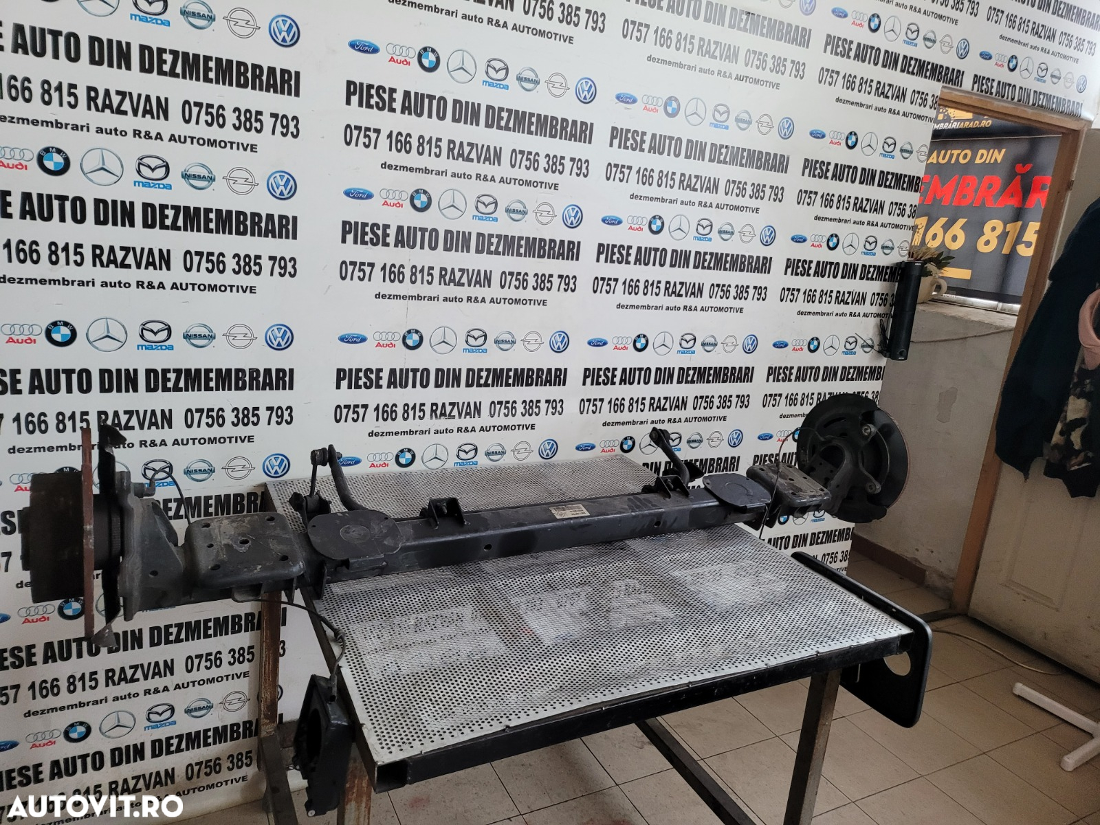 Punte Spate Simpla Renault Master Duba An 2019-2020-2021-2022 Masina Cu 12.000 Km Fara Accident Dezmembrez Renault Master 3/4 An 2019-2020-2021-2022 2.3 Dci Cod Motor M9T F716 Bi-Turbo - 2