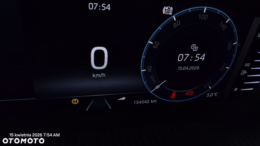 Skoda Octavia 2.0 TDI SCR Style DSG - 6