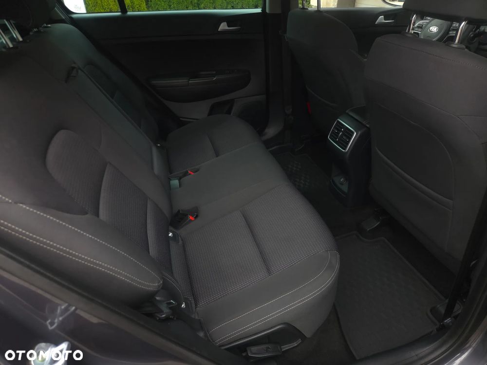 Kia Sportage 1.6 GDI 2WD DREAM-TEAM EDITION - 31