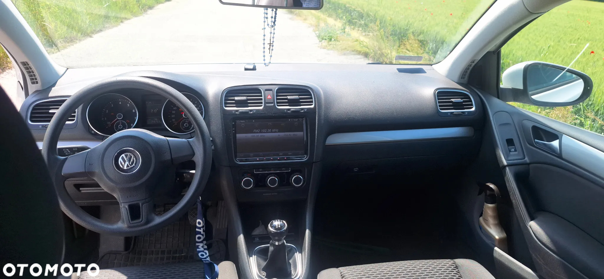 Volkswagen Golf - 10