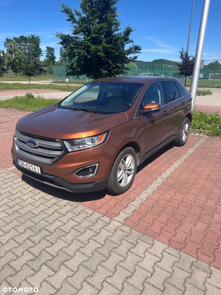 Ford Edge - 2