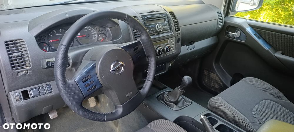 Nissan Navara - 22