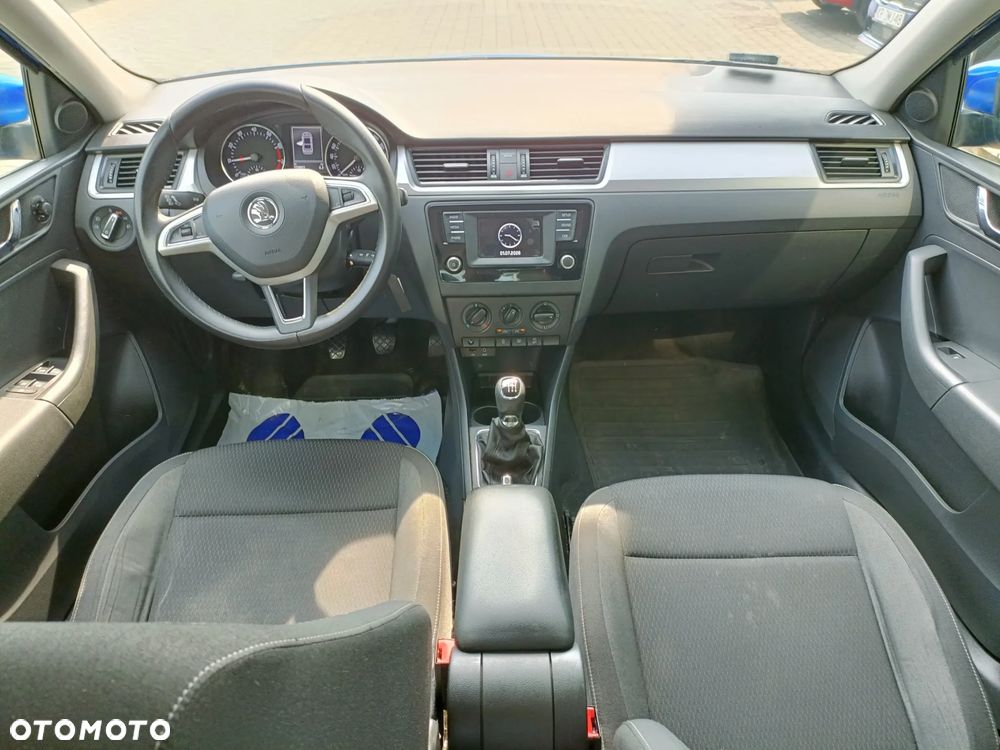 Skoda RAPID 1.2 TSI Active - 11