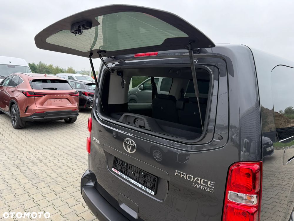 Toyota Proace Verso 2.2 D4-D Long Family - 23