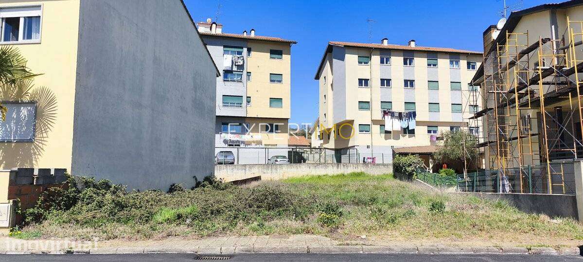 Terreno Urbano de 405 m² em Bragança – Excelente Exposição Solar - Grande imagem: 5/7