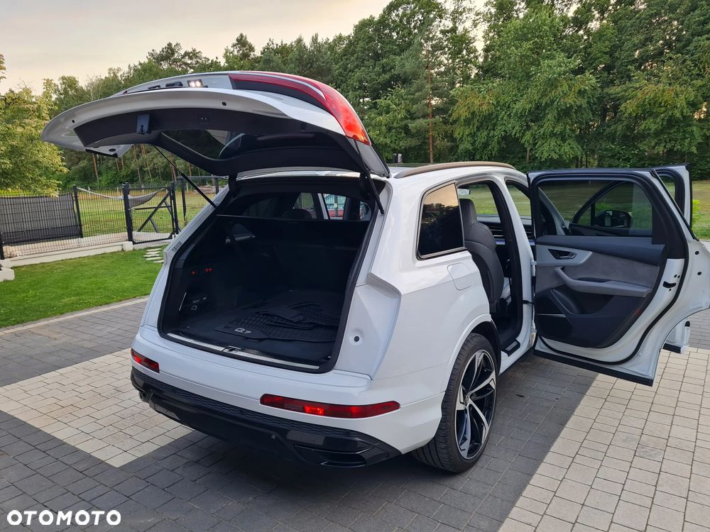 Audi Q7 50 TDI mHEV Quattro S Line Tiptr - 24