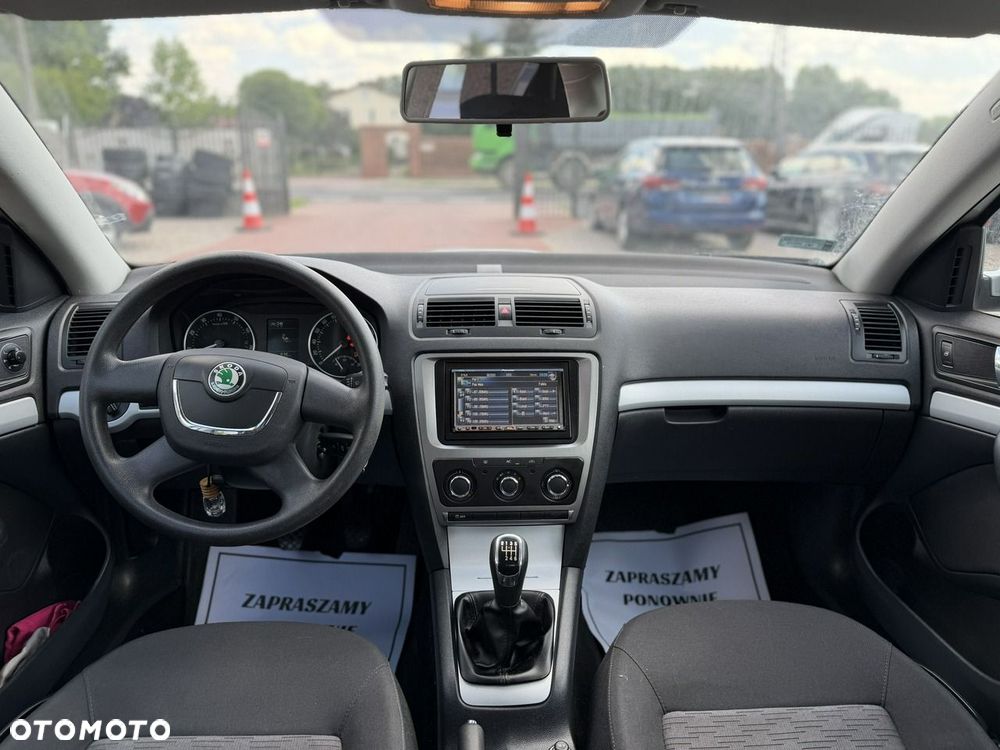 Skoda Octavia - 23