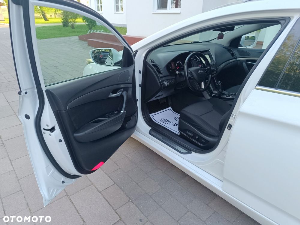 Hyundai i40 Kombi blue 1.7 CRDi DCT Style - 24