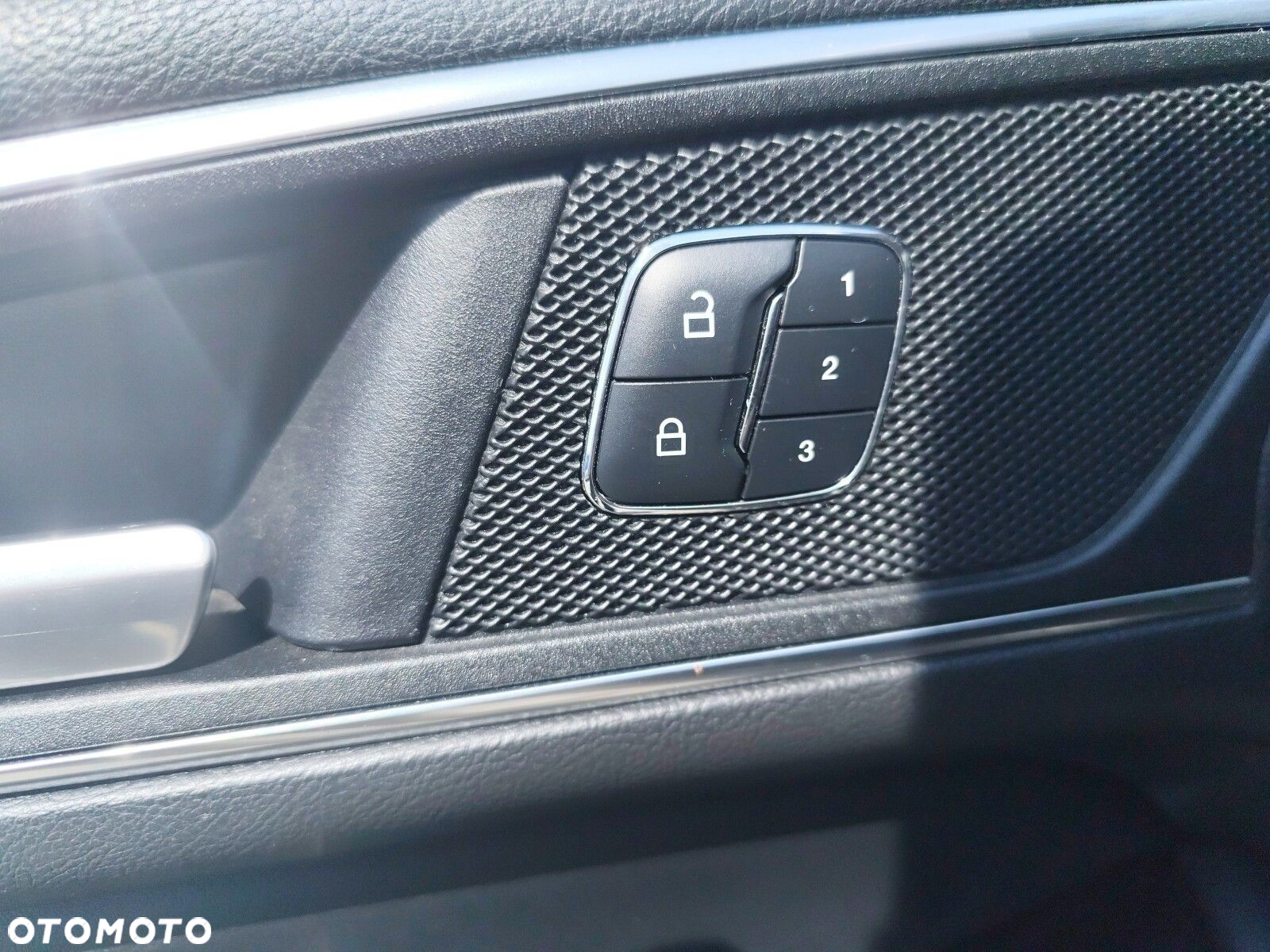 Ford Edge - 12