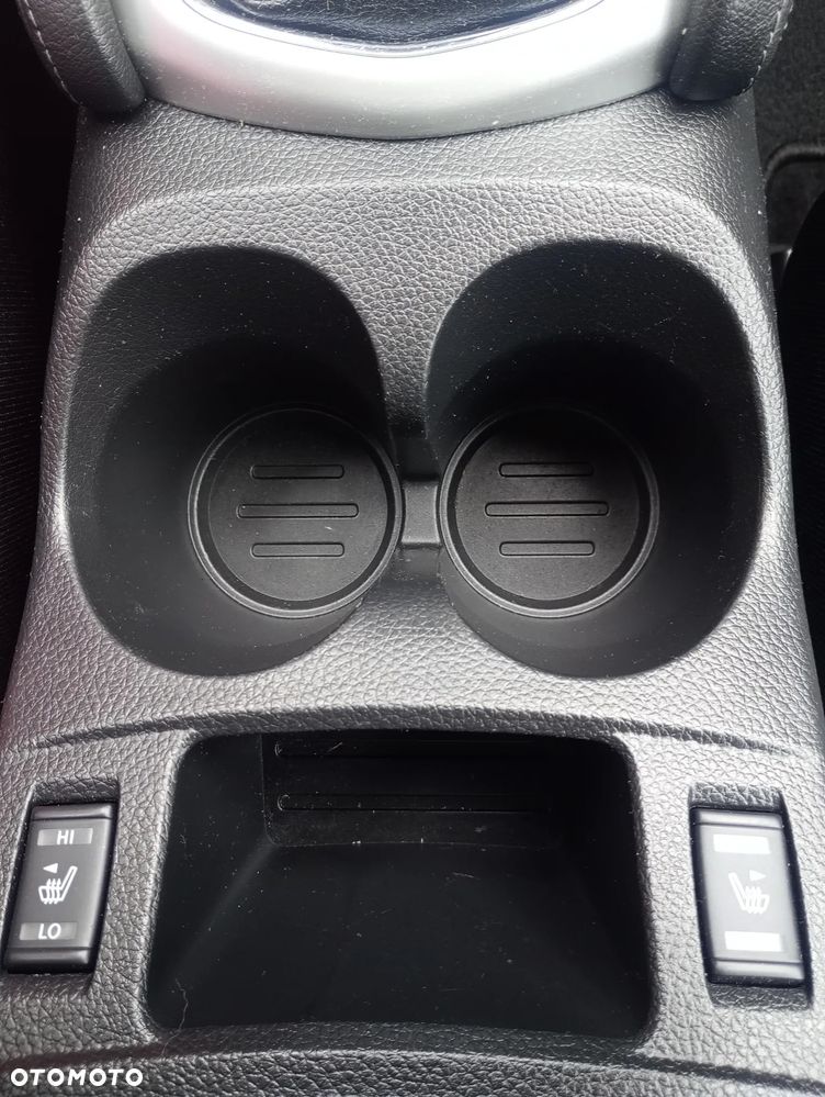 Nissan Qashqai - 16
