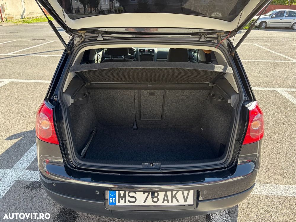 VOLKSWAGEN Golf 2006 — imagine 6