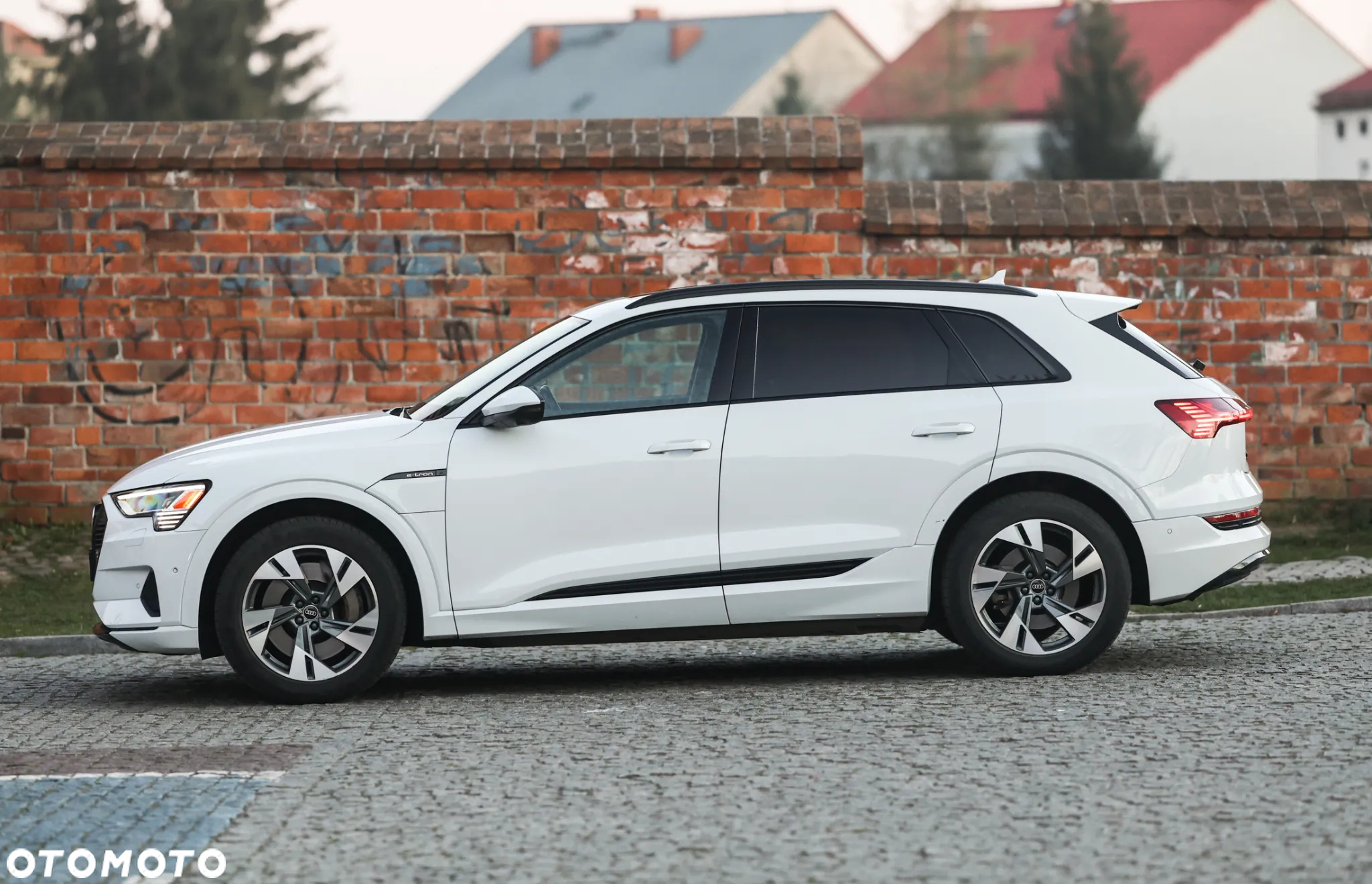 Audi e-tron 55 Quattro S Line - 4