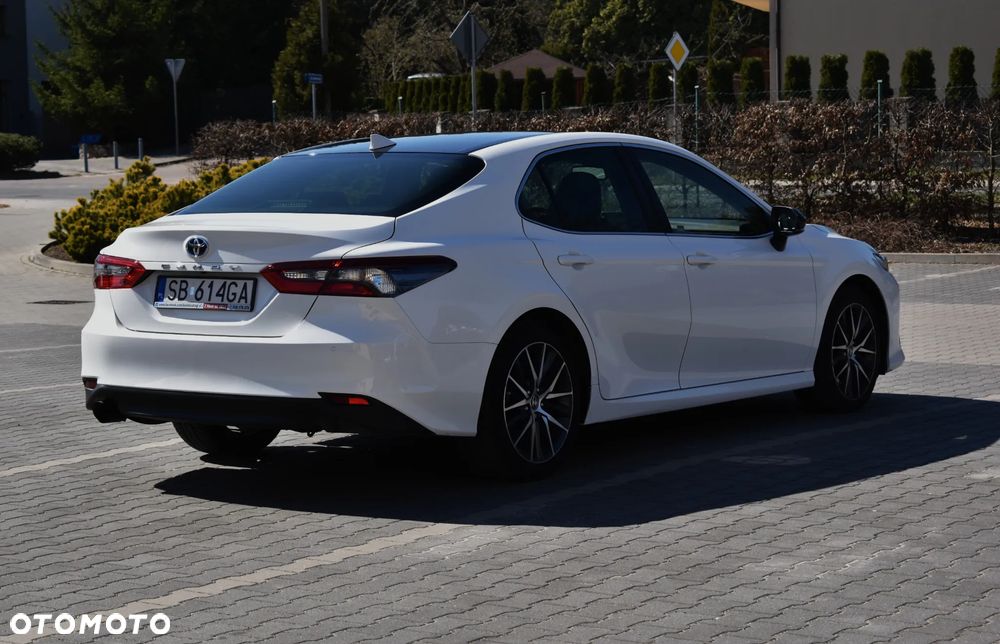 Toyota Camry 2.5 Hybrid Comfort CVT - 10