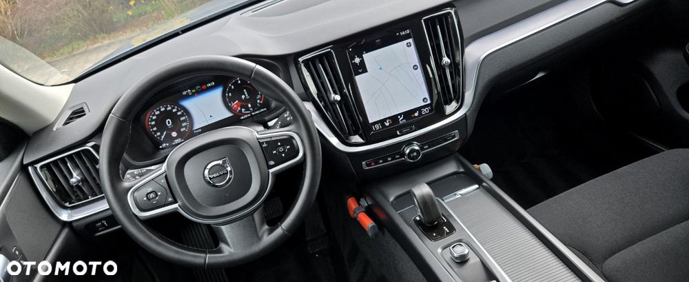 Volvo V60 B3 B Geartronic Momentum Pro - 30