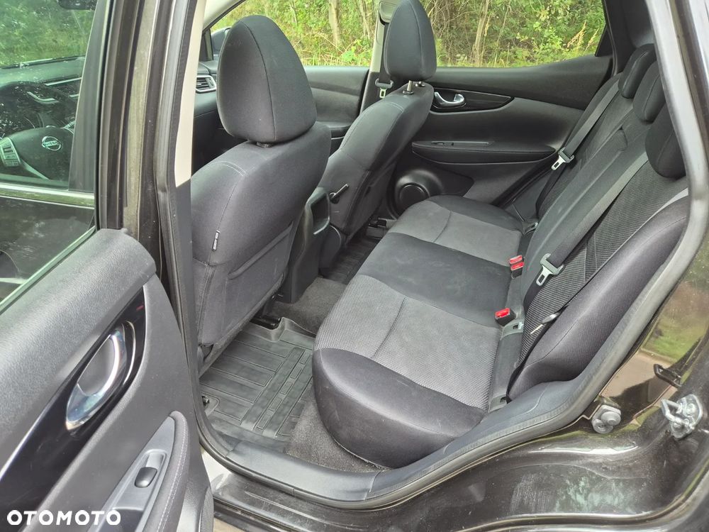 Nissan Qashqai 1.2 DIG-T N-Connecta EU6 - 20