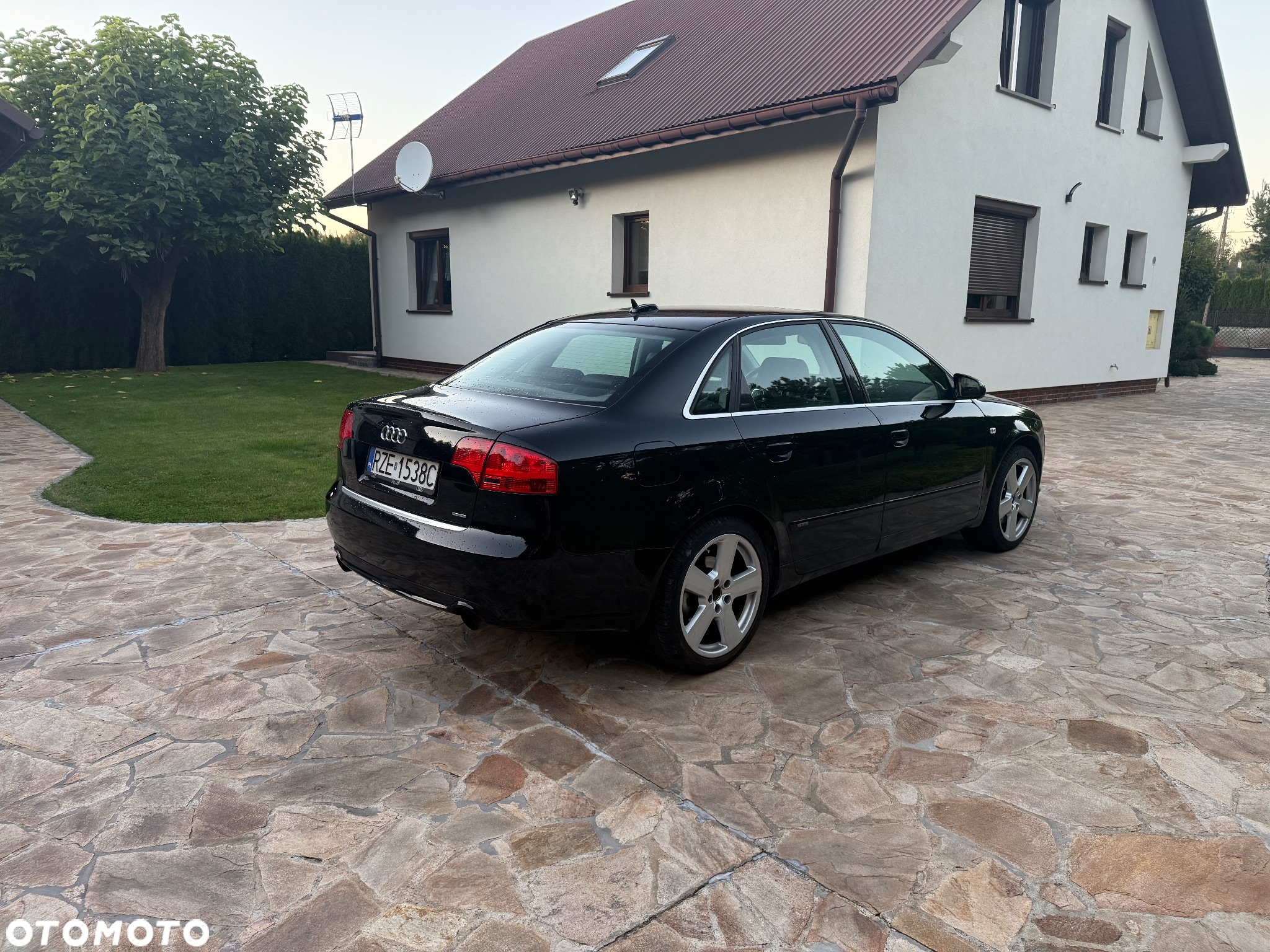 Audi A4 - 4