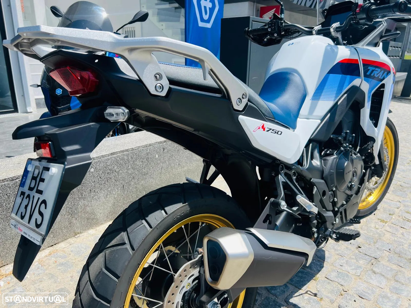 Honda Transalp 750 - 2