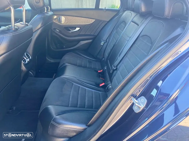 Mercedes-Benz C 300 de AMG Line - 40