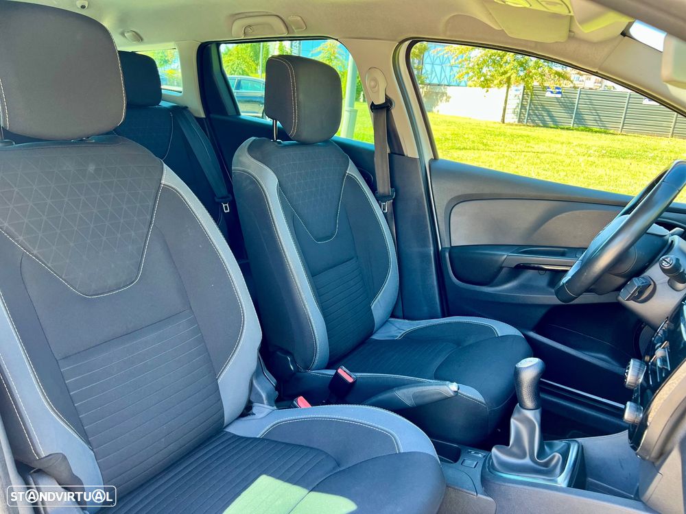 Renault Clio Sport Tourer 0.9 TCE Dynamique S - 8