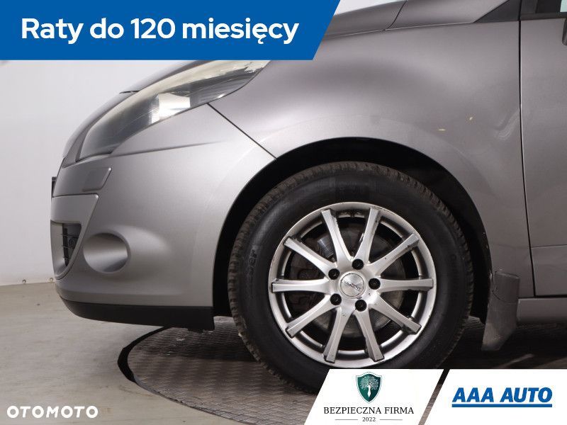 Renault Scenic - 16