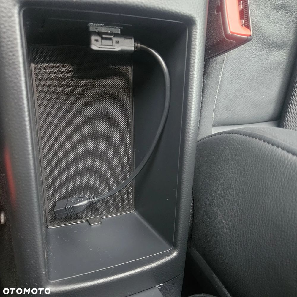 Audi A3 Sportback 1.6 TDI DPF Ambition - 37