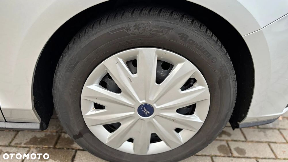 Ford Focus 1.0 EcoBoost Trend ASS - 8