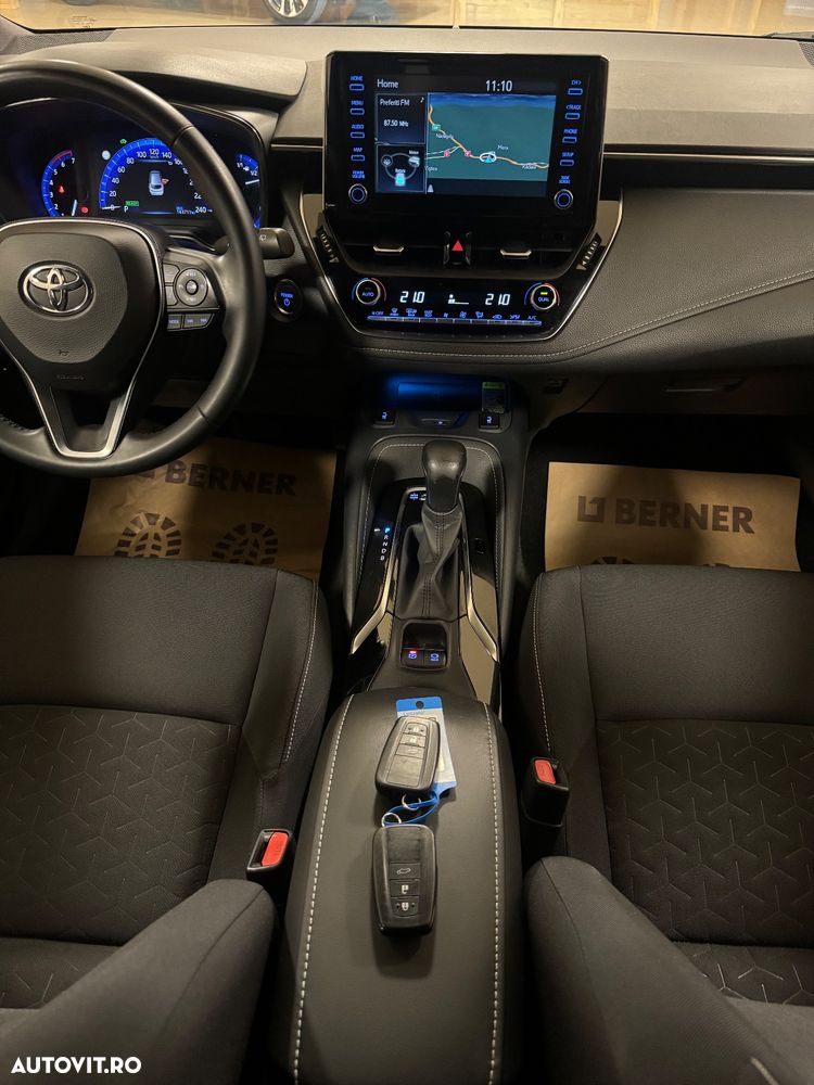 Toyota Corolla 1.8 HSD Exclusive - 21