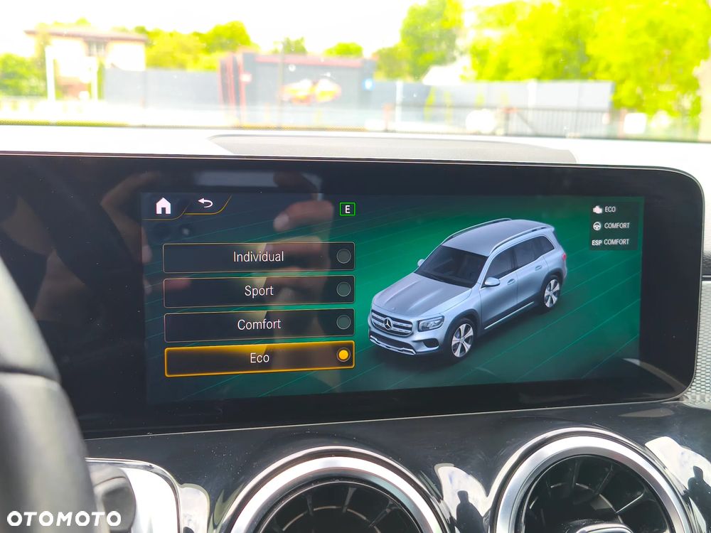 Mercedes-Benz GLB - 19