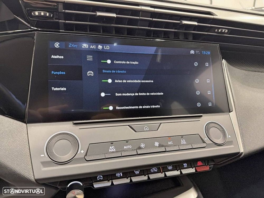 Peugeot 308 1.5 BlueHDi Style EAT8 - 17