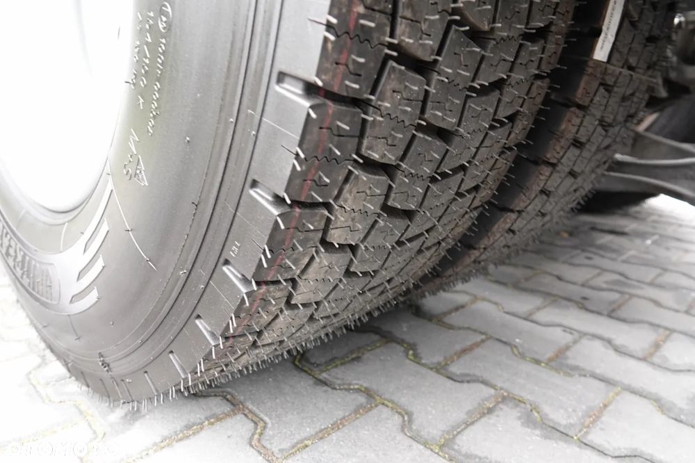 Volvo FH 500 / KLIMATYZACJA POSTOJOWA / OPONY 100% / I-SHIFT - 21