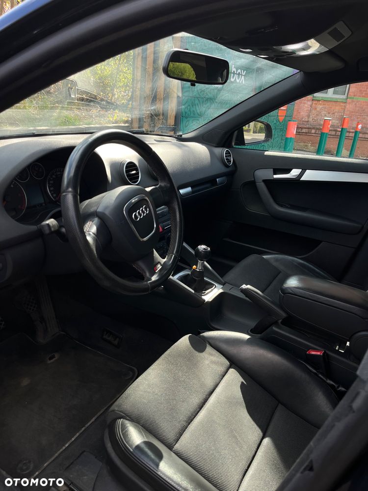 Audi A3 Sportback 2.0 TDI DPF Ambition - 12