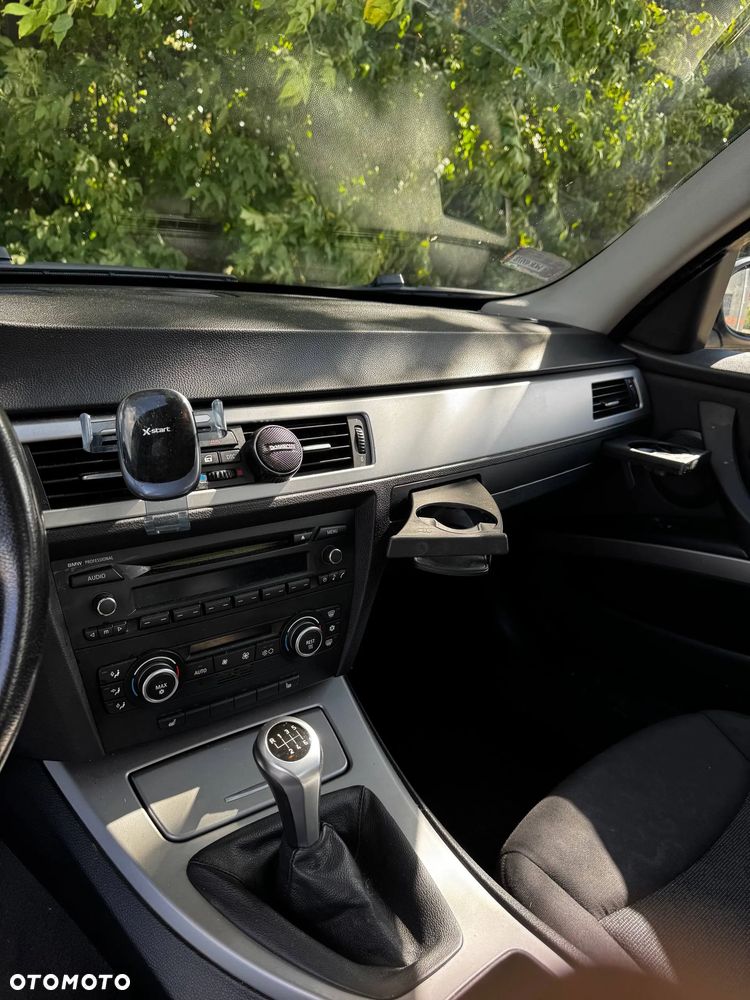 BMW Seria 3 - 15