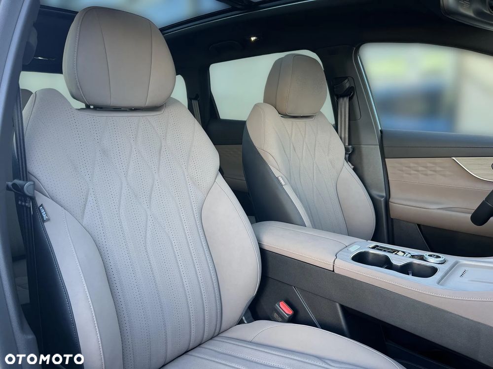 Chery Tiggo 8 1.5 T-GDI Super Hybrid Prestige DCT - 16