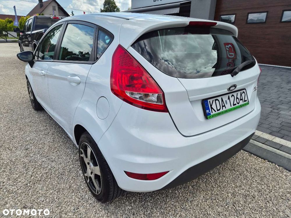 Ford Fiesta - 6