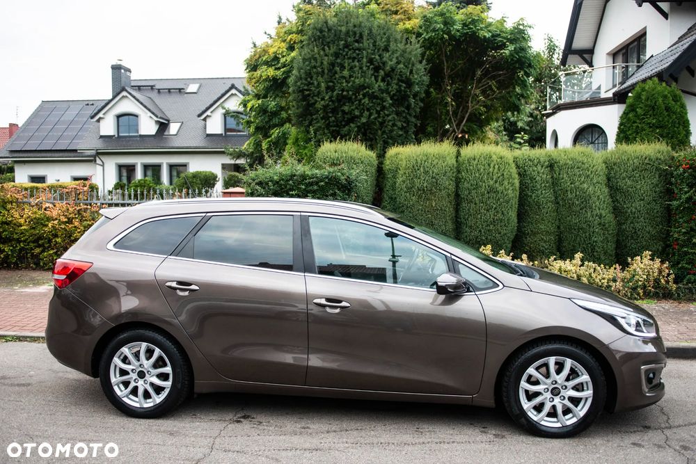 Kia Ceed 1.6 GDI ISG Vision - 4