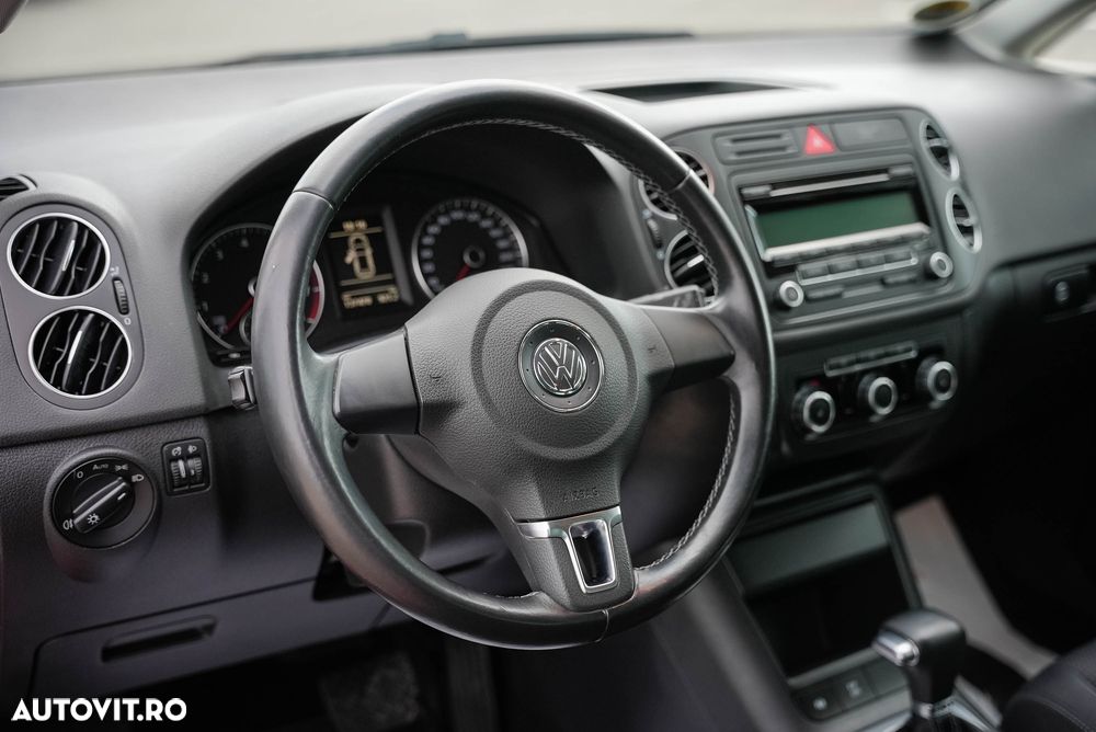 Volkswagen Golf Plus 1.4 Trendline TSI DSG - 12