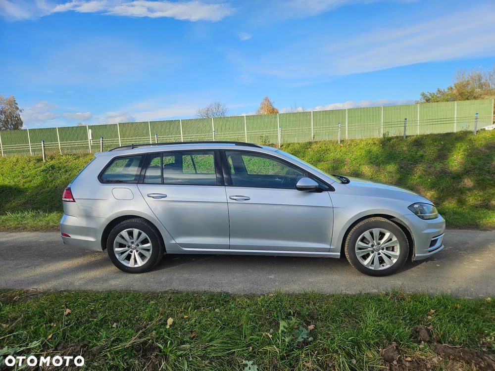 Volkswagen Golf VII 1.6 TDI BMT Comfortline - 10