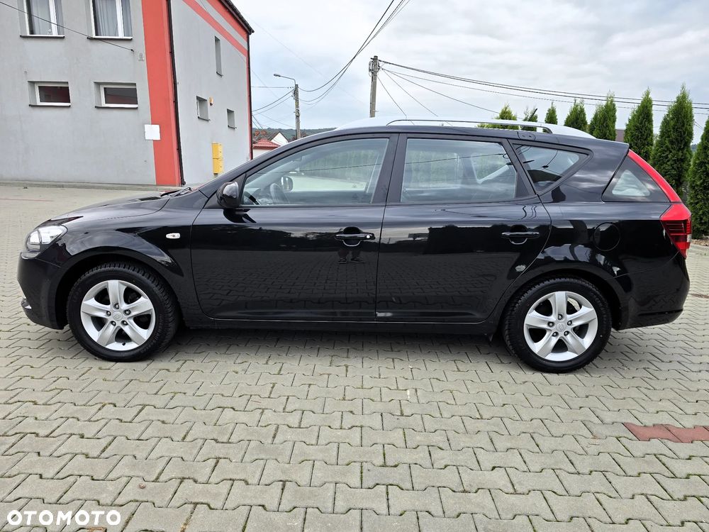 Kia Ceed 1.4 CVVT Spirit - 4
