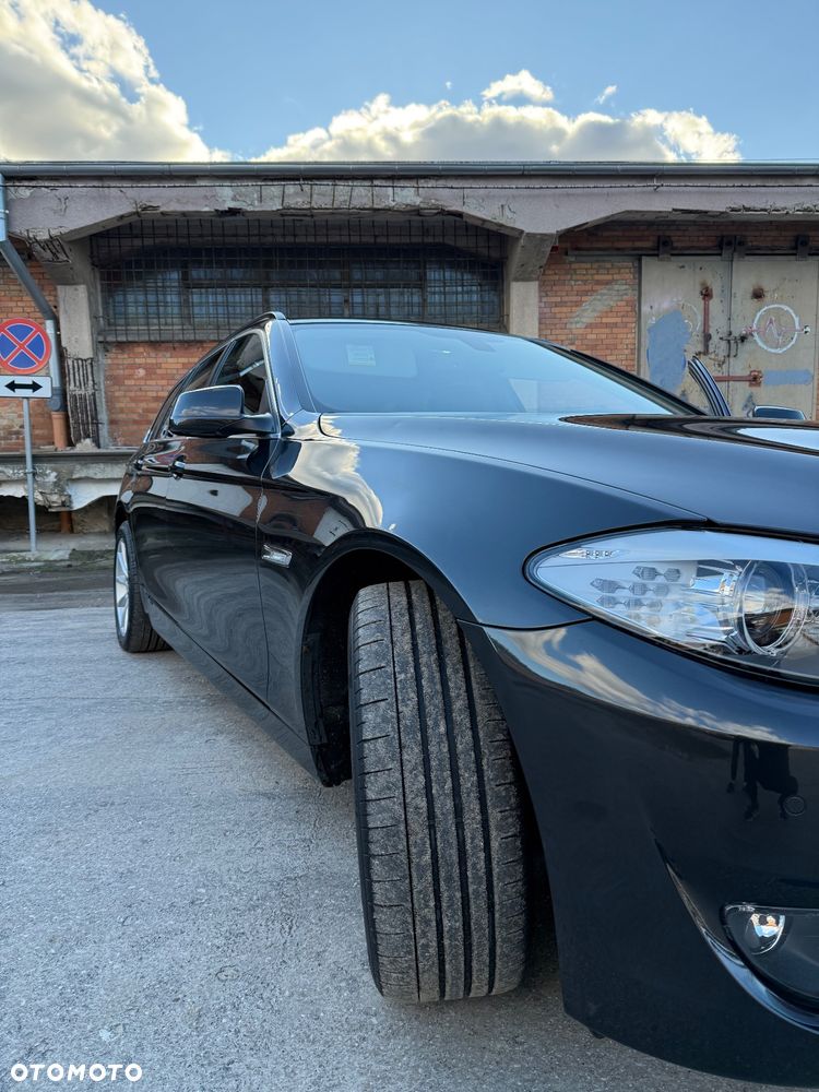 BMW Seria 5 520d - 4
