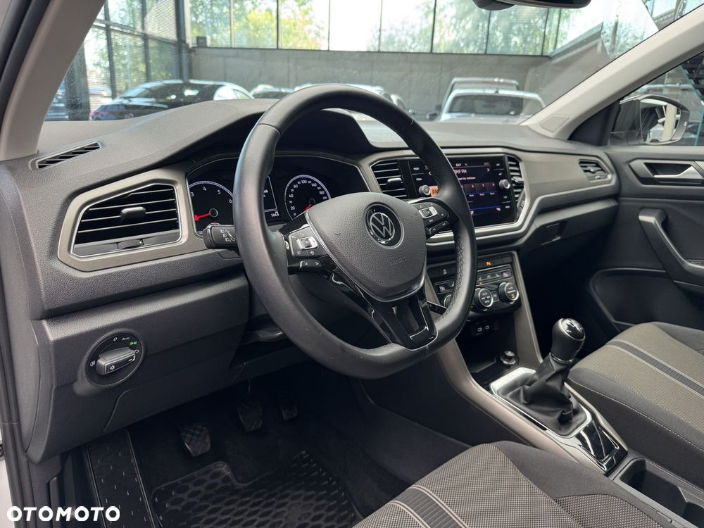 Volkswagen T-Roc 1.0 TSI Advance - 10