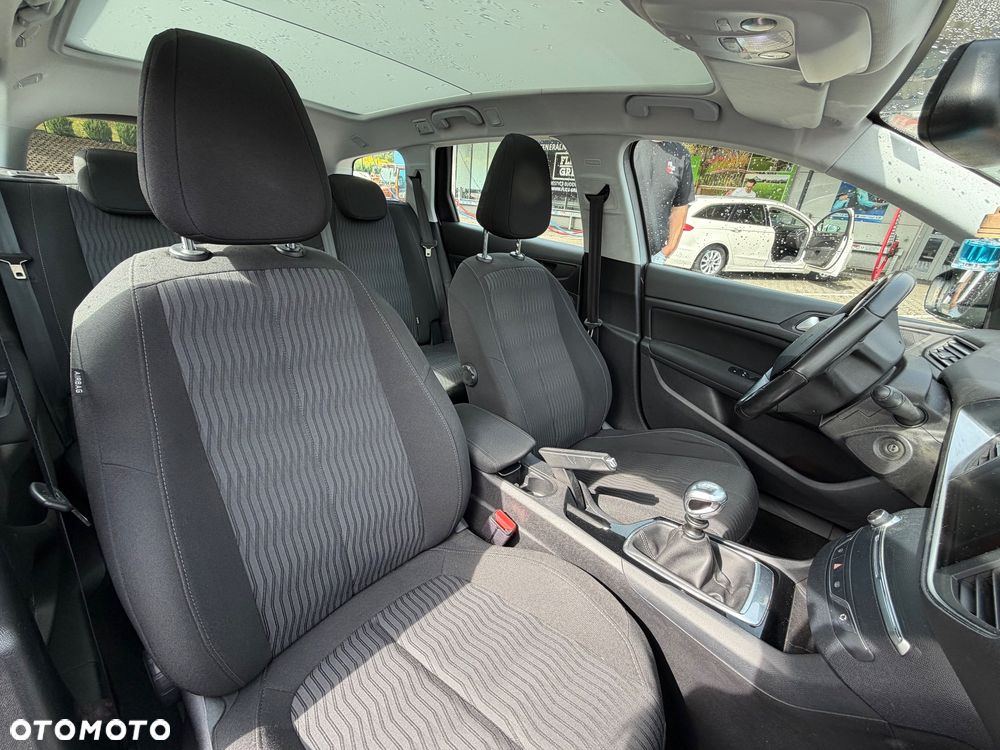 Peugeot 308 1.2 PureTech Active S&S - 23