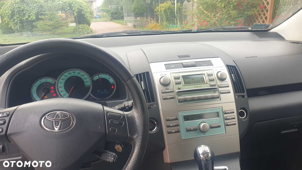 Toyota Corolla Verso - 7