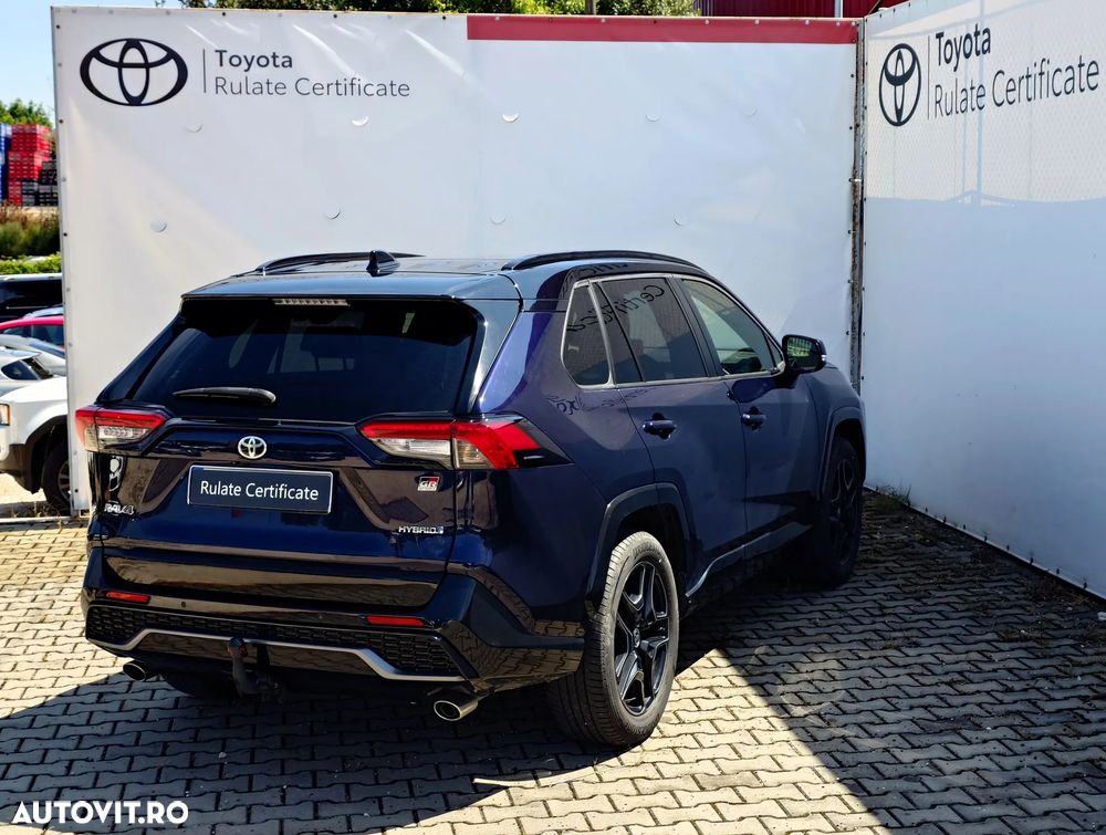 Toyota RAV4 2.5 VVT-iE 4x4 Luxury Plus - 4