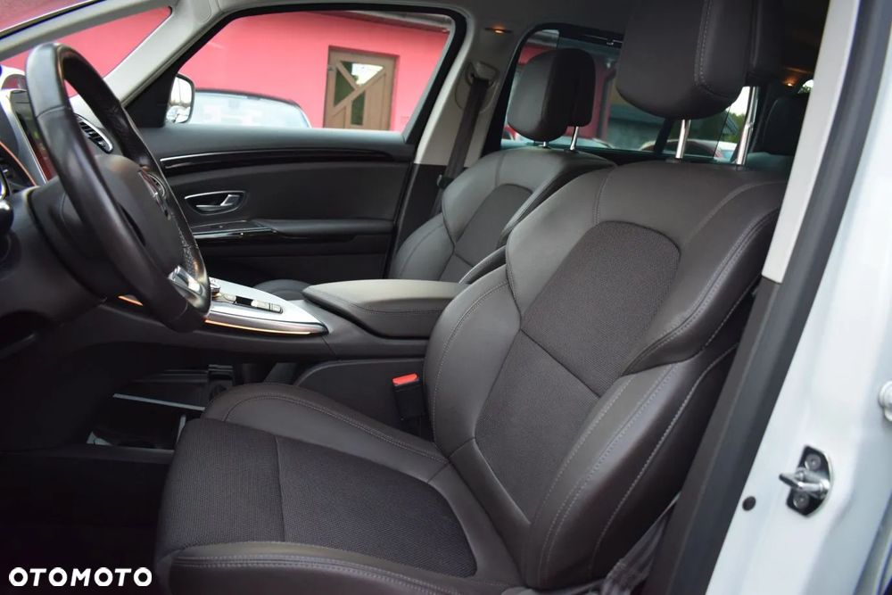 Renault Espace BLUE dCi 200 EDC BUSINESS EDITION - 8