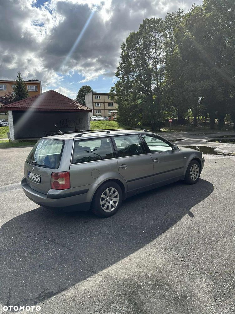 Volkswagen Passat - 8
