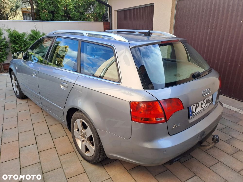 Audi A4 Avant 2.0 TDI multitronic - 11