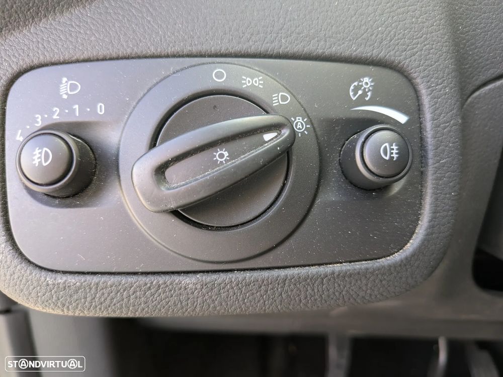 Ford Kuga 2.0 TDCi Titanium - 7